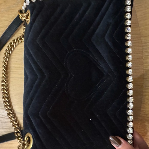 Gucci Black Shoulder Bag with Gold and Silver Accents - Picture 5 of 12